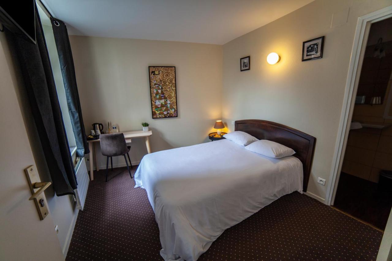 Logis Hotel & Restaurant - Les Hauts De Montreuil Montreuil  Eksteriør bilde