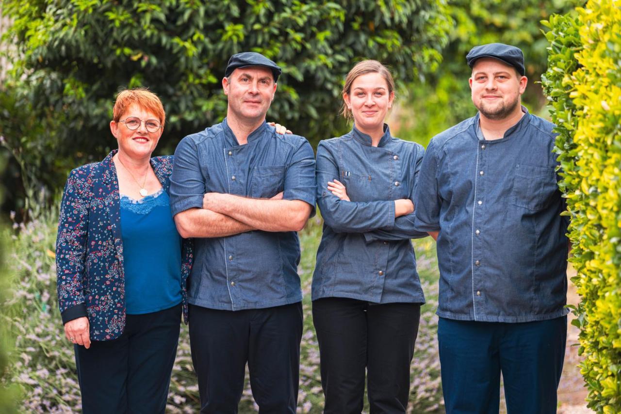 Logis Hotel & Restaurant - Les Hauts De Montreuil Montreuil  Eksteriør bilde