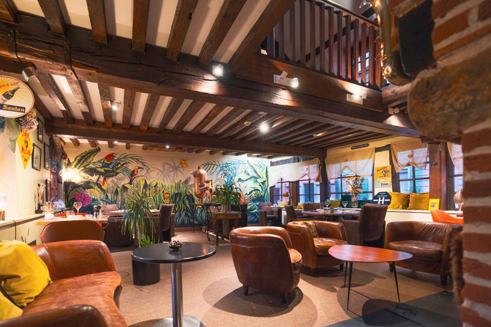 Logis Hotel & Restaurant - Les Hauts De Montreuil Montreuil  Eksteriør bilde