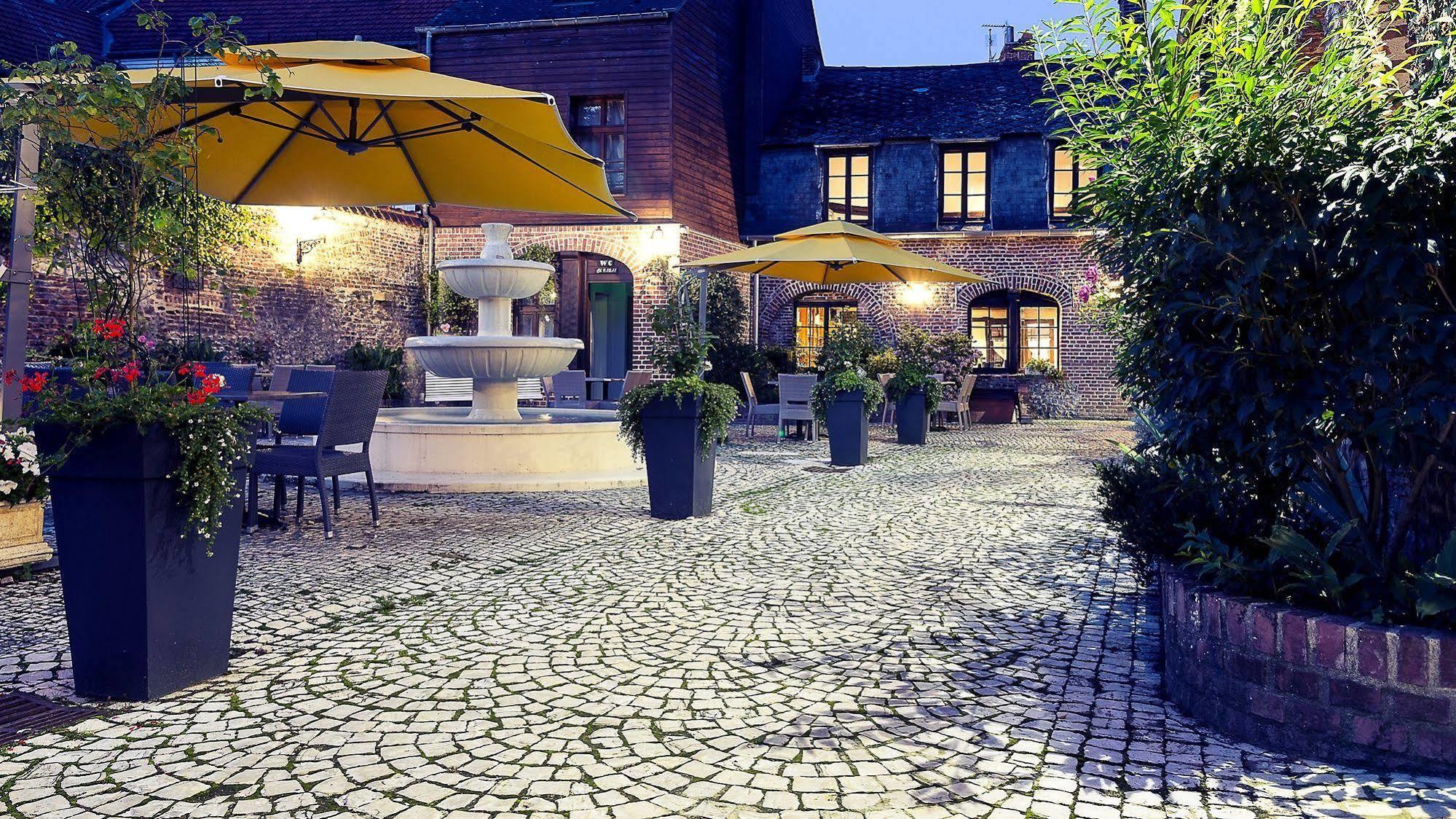 Logis Hotel & Restaurant - Les Hauts De Montreuil Montreuil  Eksteriør bilde